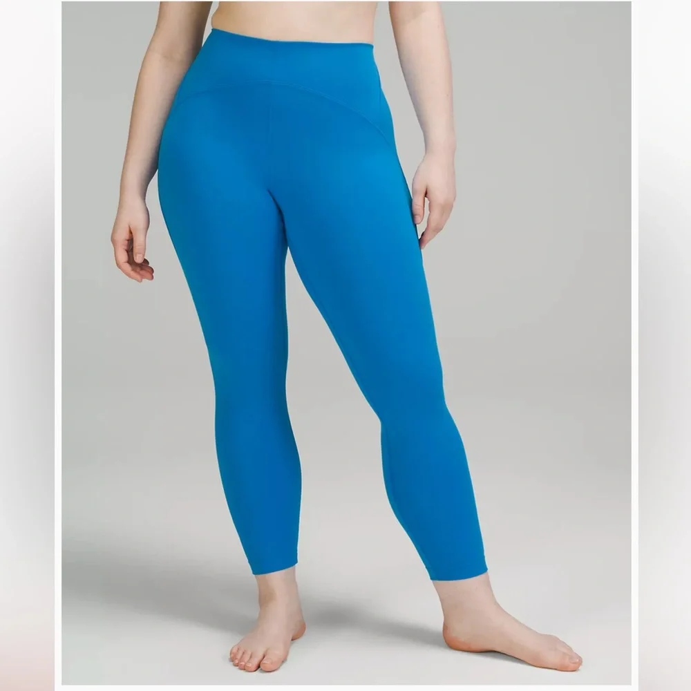 Lululemon InStill High-Rise Tight 23" size 8